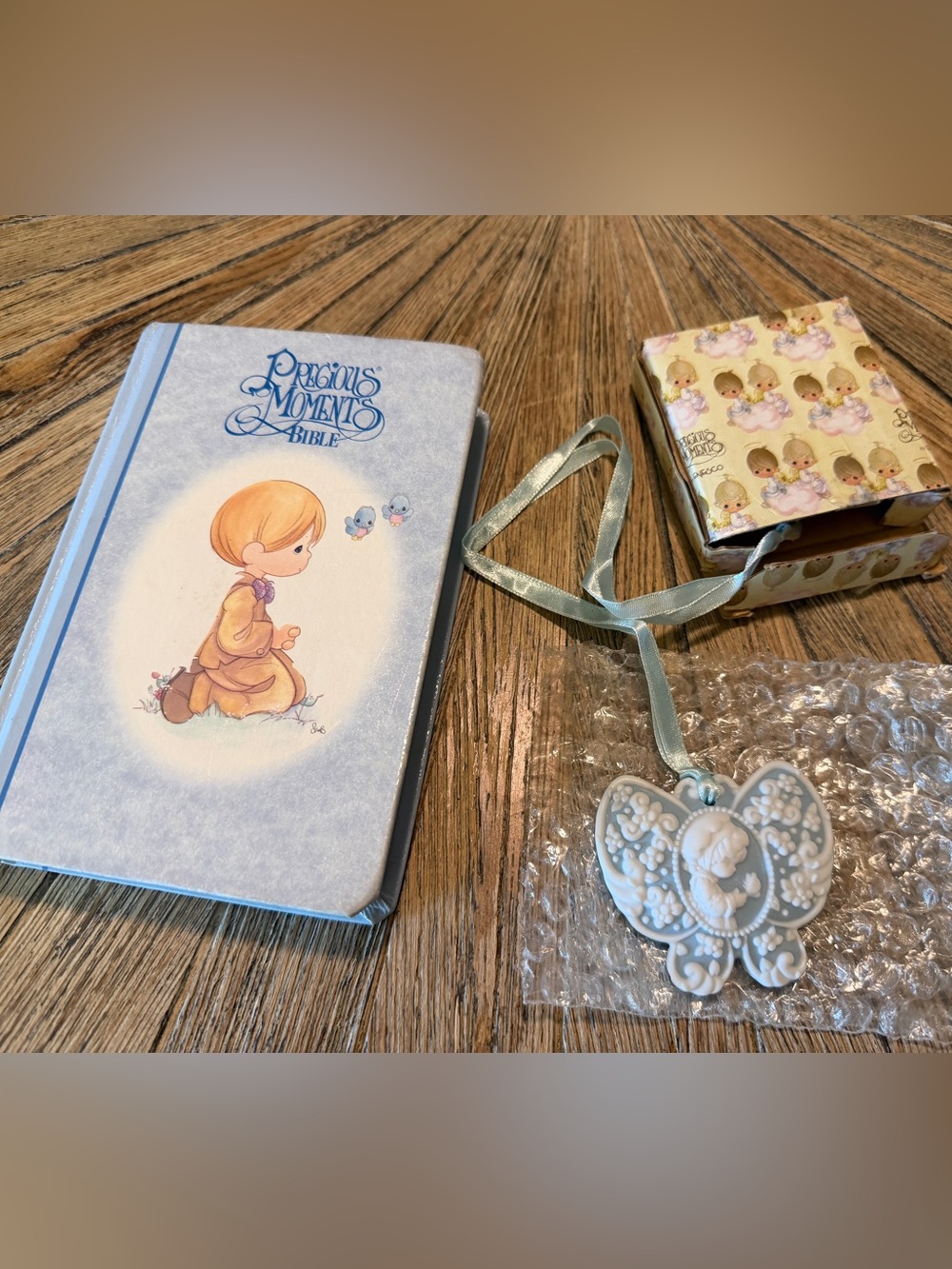 Precious Moments Bible 1999 w/ 1996 Butterfly Jasperware Bookmark Children set